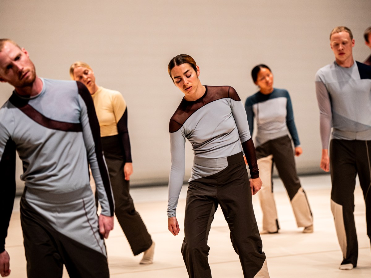 BAZM (REPERTOIRE) d&rsquo;Armin Hokmi – Festival Montpellier Danse&nbsp;46