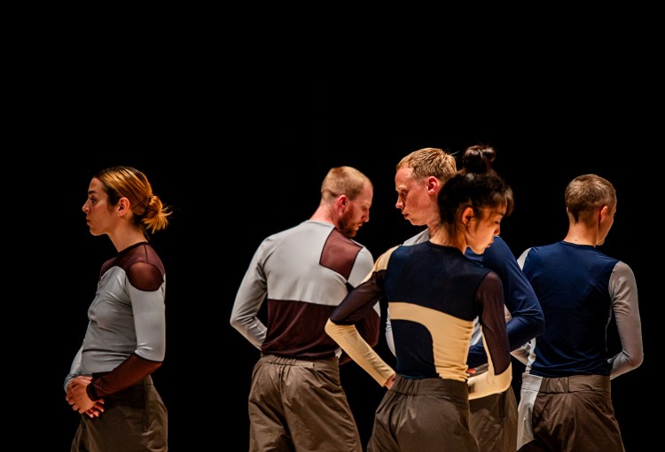 Bazm (Répertoire) - Armin Hokmi, Festival Montpellier Danse 46 @ Vahid Amanpour