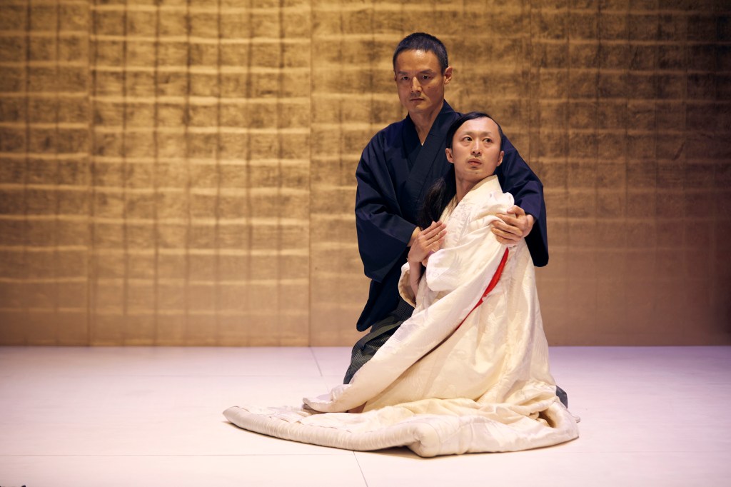 Angélica Liddell - Seppuku. El Funeral de Mishima o el placer de morir. Printemps des Comédiens.
© Ximena y Sergio